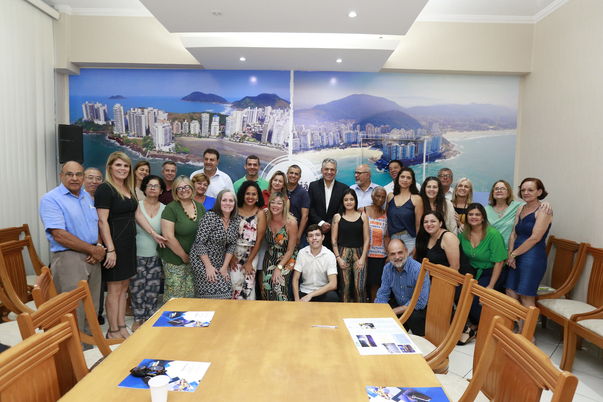 Guarujá dá posse aos membros do  Conselho Municipal do Idoso