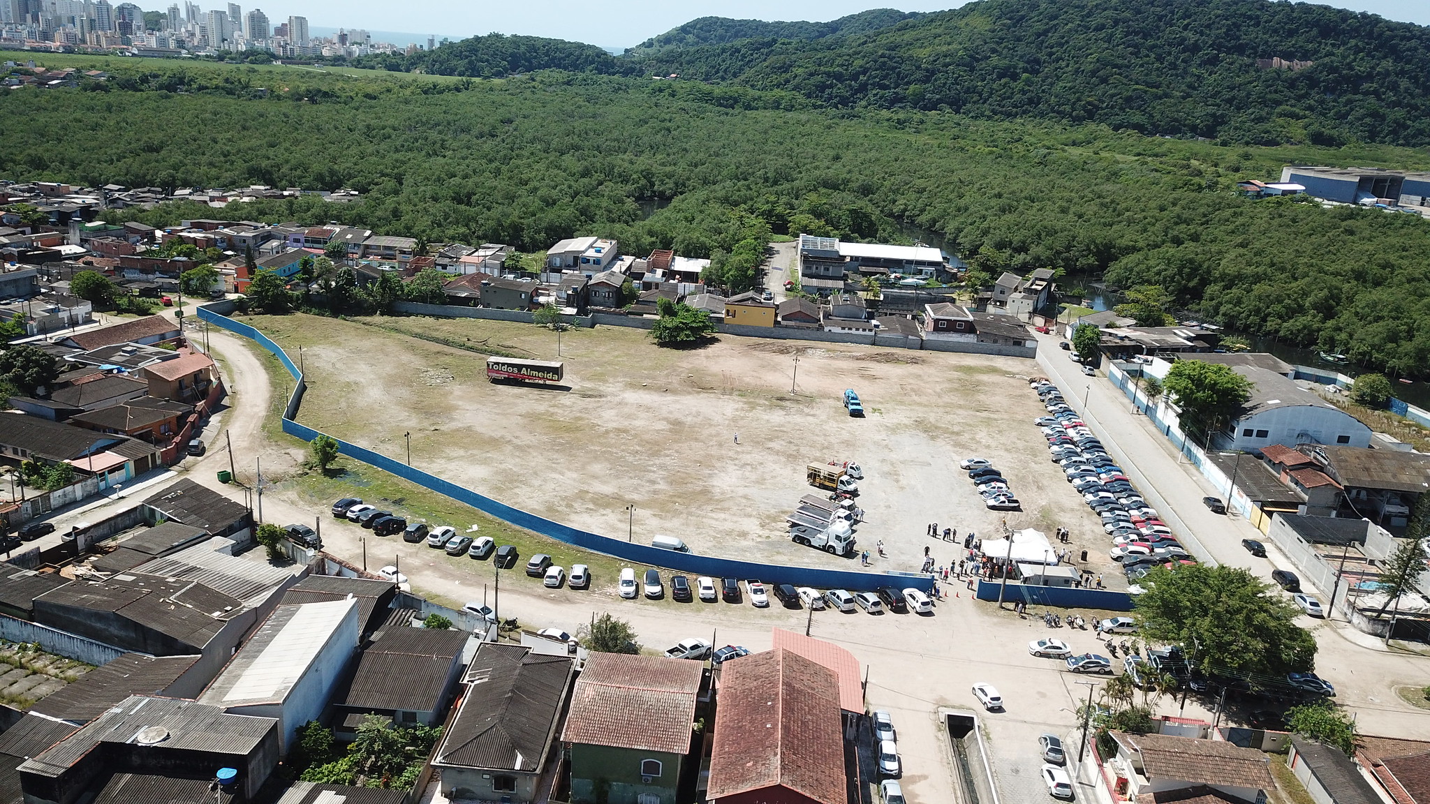 Guarujá recolheu mais de 140 veículos abandonados em 2019