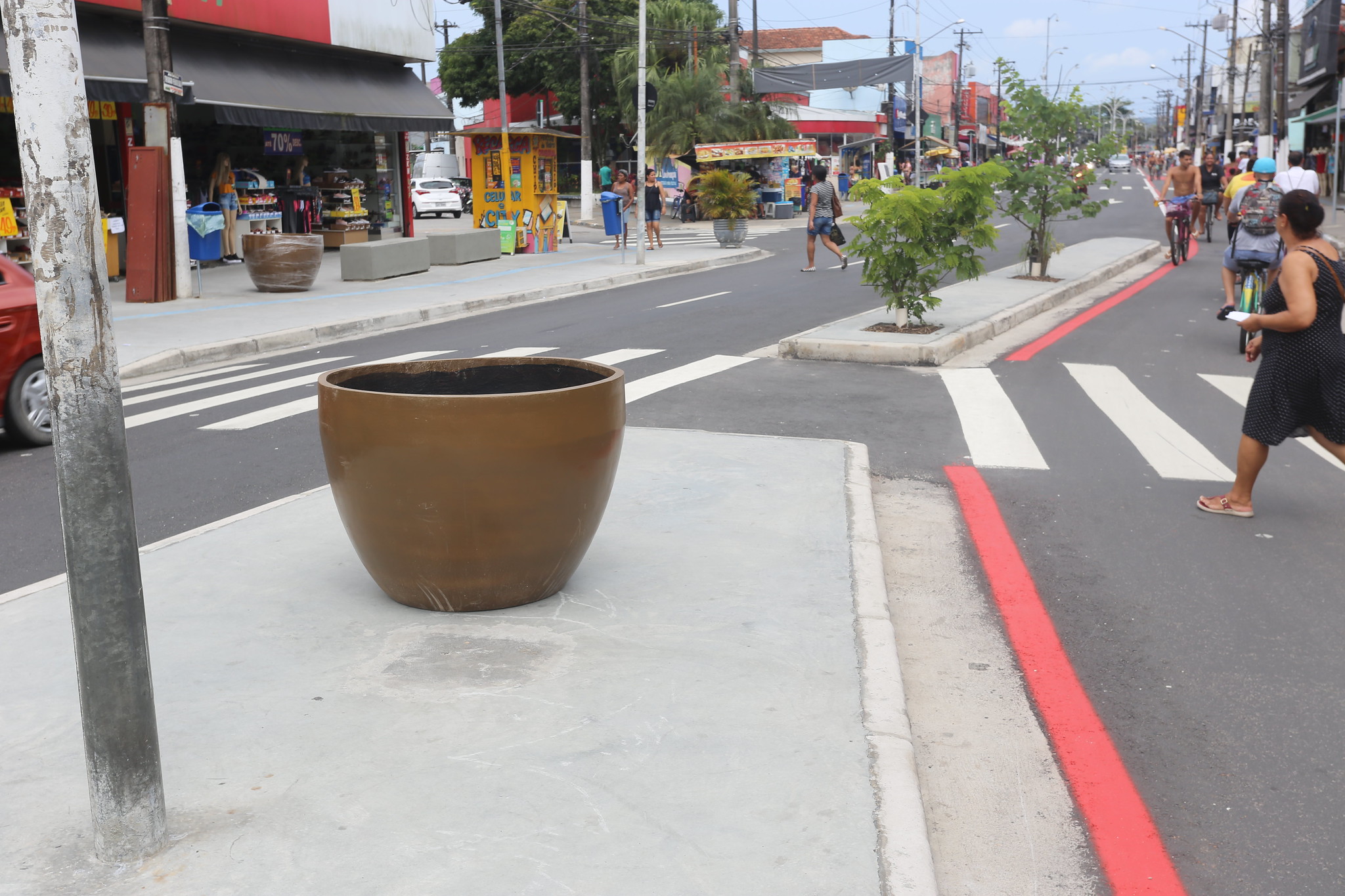 Com obras em fase de conclusão,  Av. Thiago Ferreira ganha novo visual