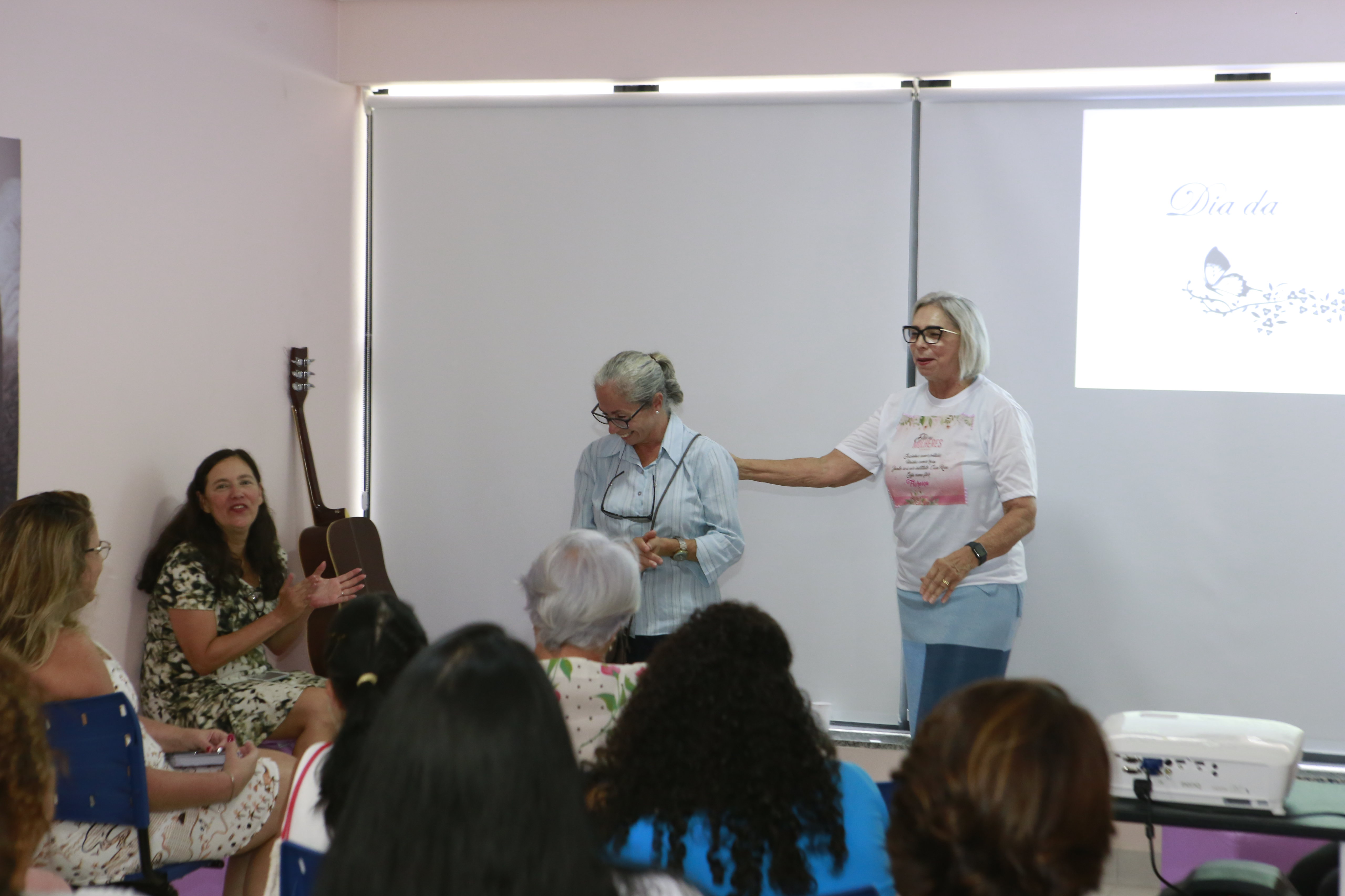 Guarujá realiza pesquisa em prol de políticas públicas para mulheres