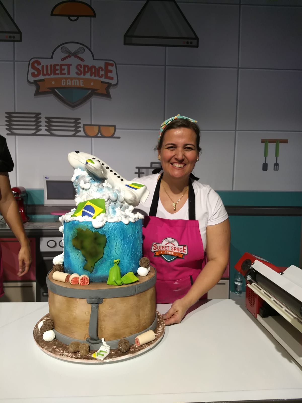 Cake Designer representa Guarujá no maior evento de confeitaria do