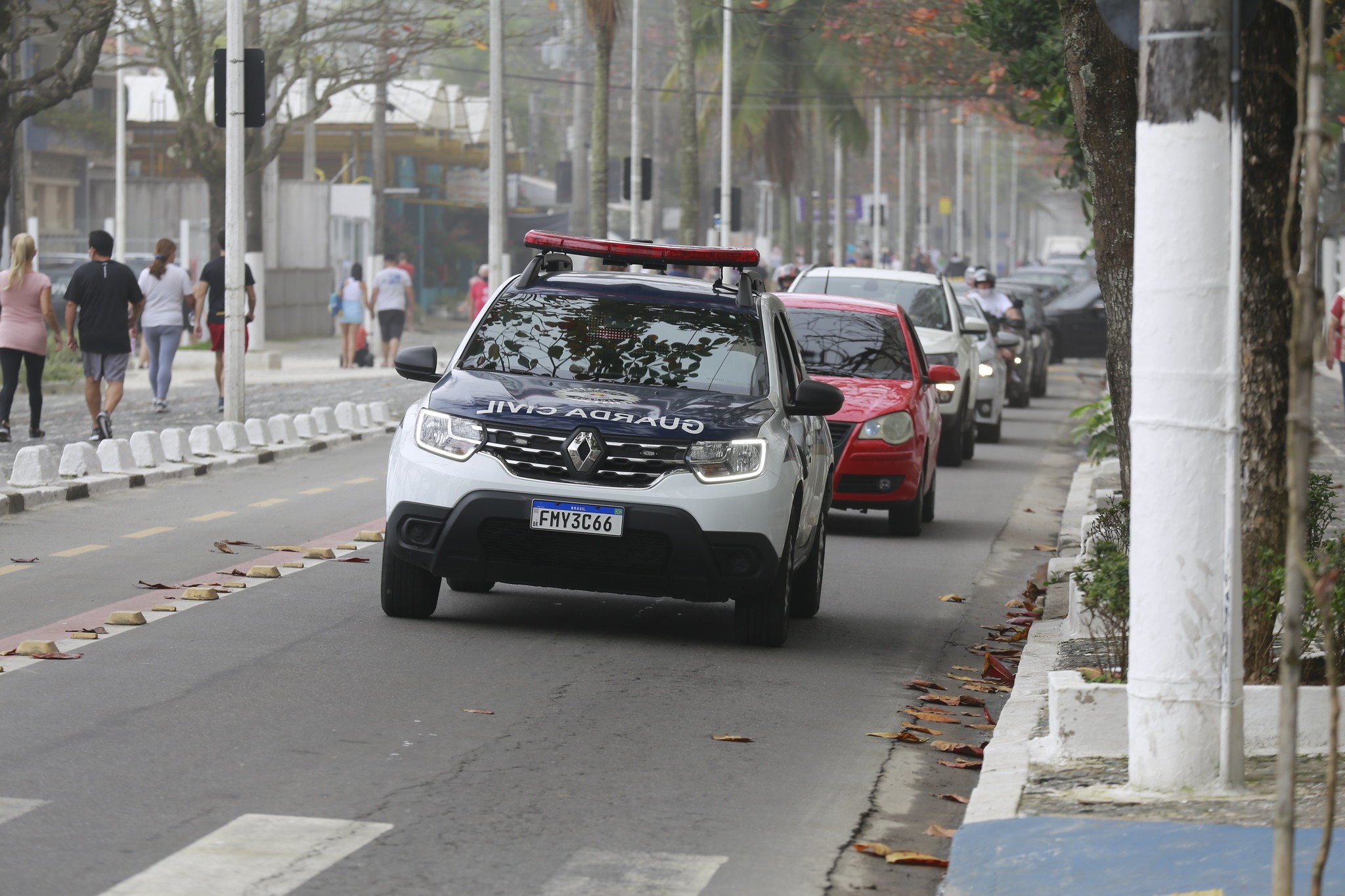 Guarujá amplia efetivo da GCM nas ruas