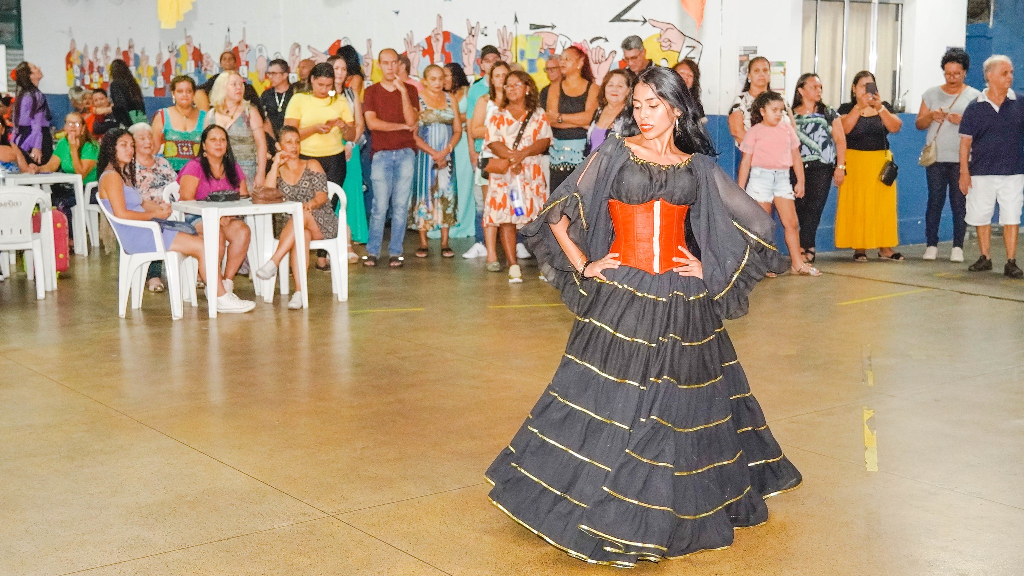 Festa em homenagem à Padroeira dos Ciganos reúne 2 mil pessoas