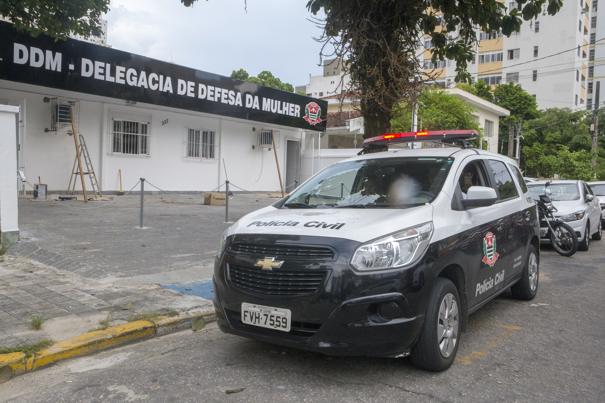 Guarujá renova convênio para manutenção dos serviços da Delegacia da Mulher  