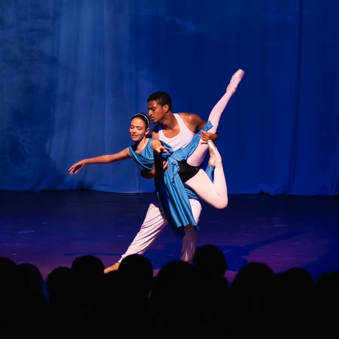 Casa3 leva apresentações de teatro e dança ao palco do Teatro Procópio Ferreira