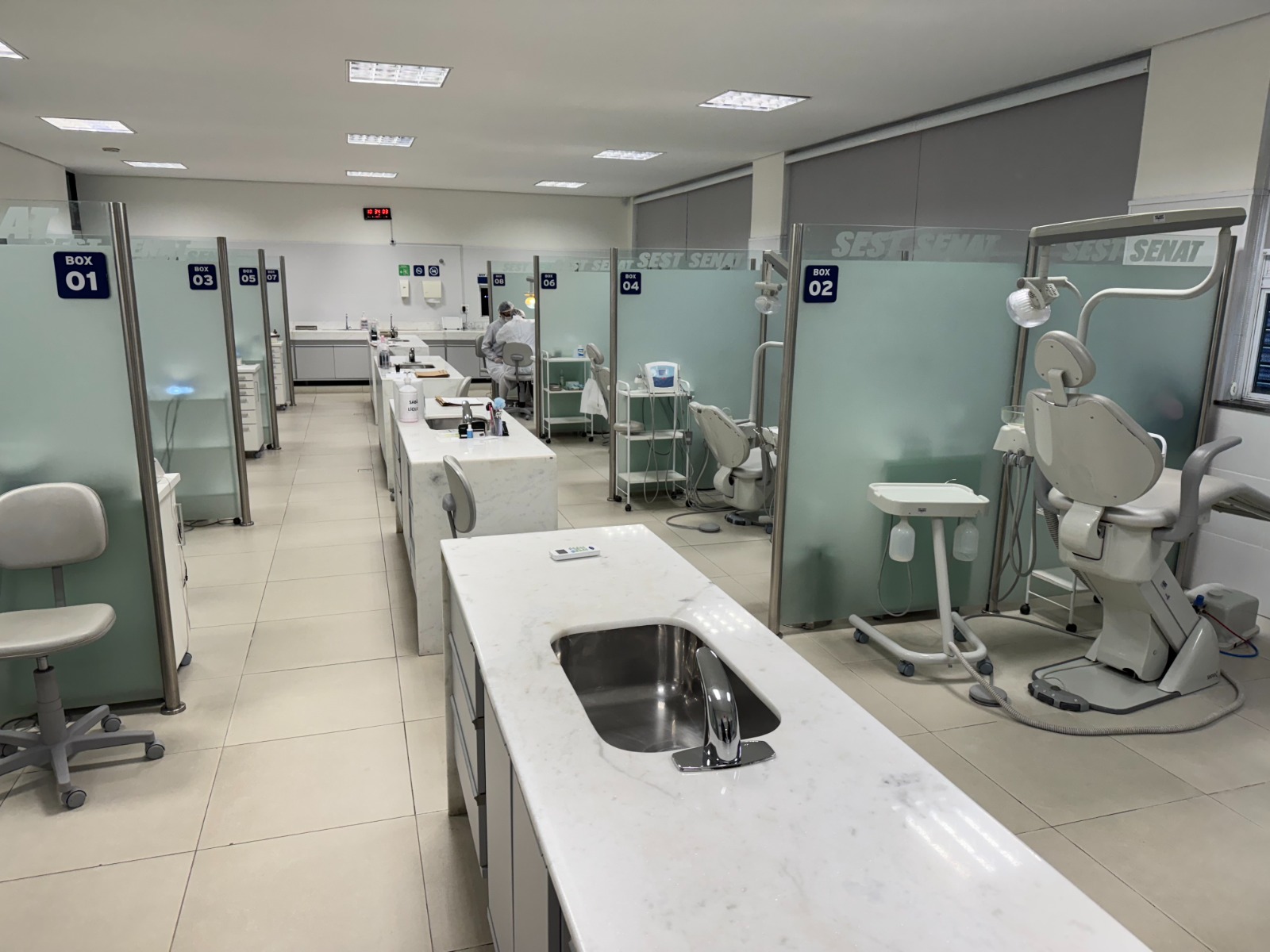 Convênio com Sest Senat oferece serviços de saúde e cursos aos servidores de Guarujá