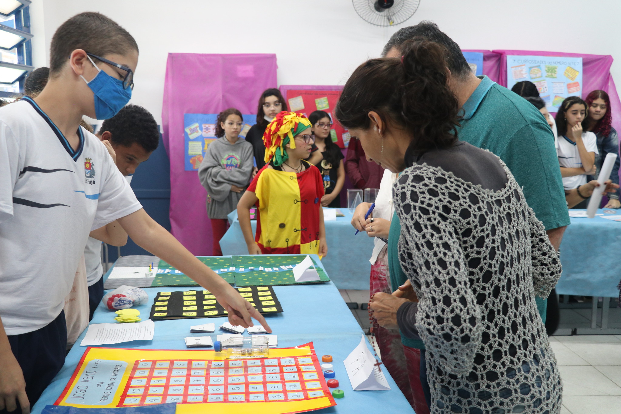 Feira apresenta jogos matemáticos desenvolvidos por alunos do