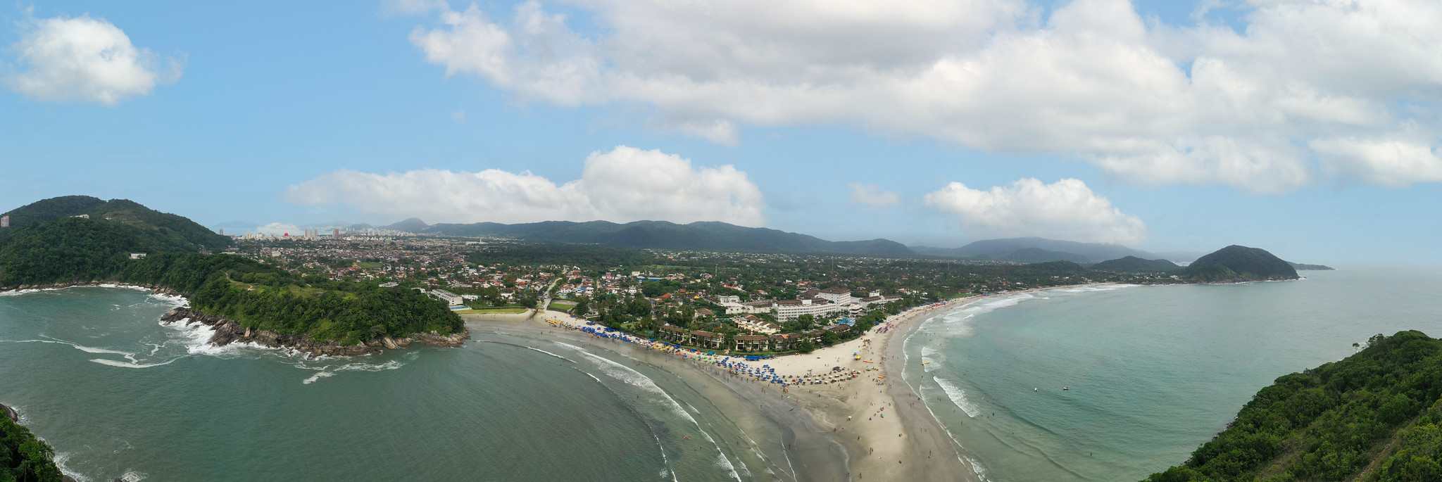 Guarujá viraliza na web por formato de 'dragão' e Google publica