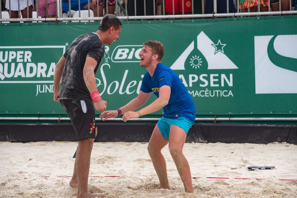 Arena de Beach Tennis com nove quadras é a mais nova atração do